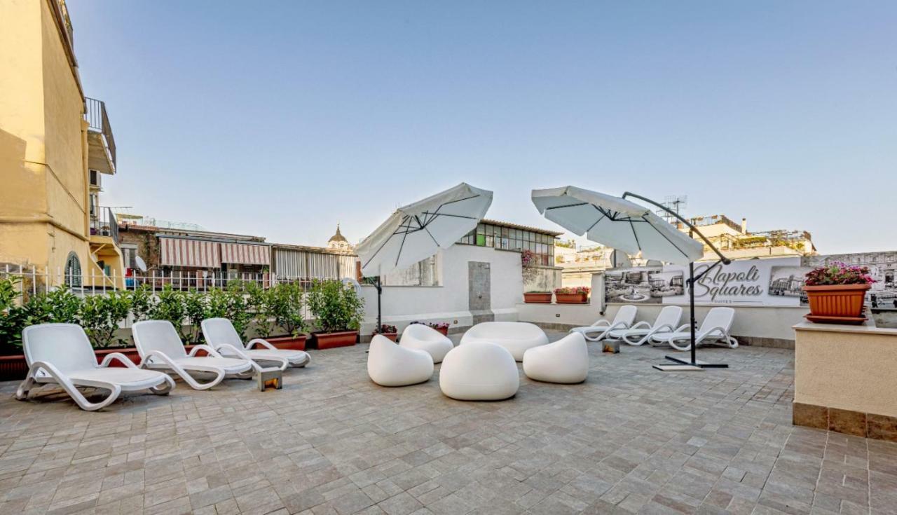Napoli Squares Suites Exteriör bild